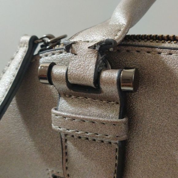 JustFab large silver glitter Hobo handle bag - Picture 4 of 12